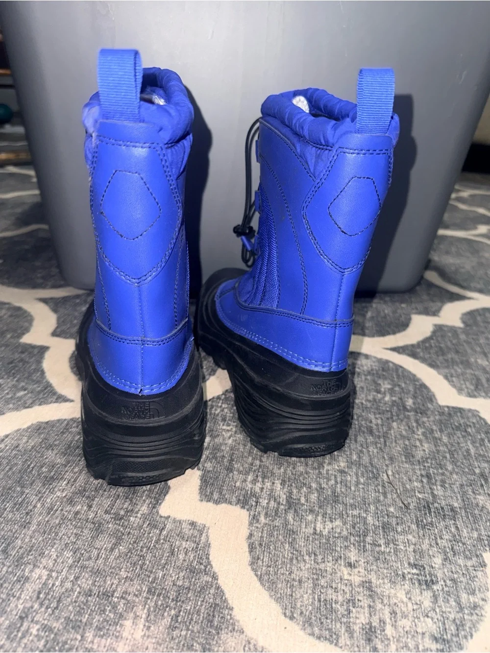 The North Face Alpenglow Boots size  7